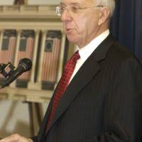 Secretary of Defense Jim Mattis meets with Abu Dhabi's