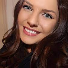 Chelsea Coburn's Instagram, Twitter & Facebook