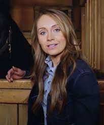 Amber marshall / amy on heartland + www.instagram.com/amber_marshall_farm Amber Marshall Imdb