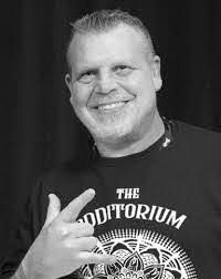 Scott Vandever's Instagram, Twitter & Facebook