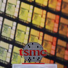 May 15, 2020 · taiwan semiconductor manufacturing co., or tsmc, announced on friday that it plans to build a $12 billion semiconductor factory in arizona, with construction to start next year. Chipmaker Tsmc Eyeing Expansion Of Planned Arizona Plant Sources Reuters