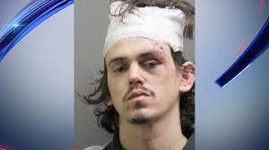 Sean Crombie's Instagram, Twitter & Facebook