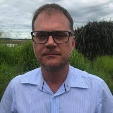 Deisy Andrade's Instagram, Twitter & Facebook