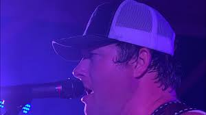 Ben Nation of Ben Nation Band singing his Massive Hit (Just Released)  “Fishin” 🎤