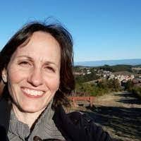 Linda Girardot's Instagram, Twitter & Facebook