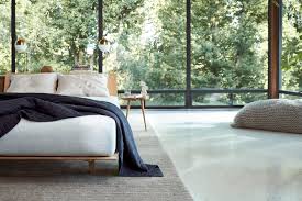 Steal This Look A Midcentury Inflected Bedroom Featuring Casper S Newest Mattress Plus A Cyber Monday Sale Remodelista Spring Bedroom Bed Bedroom