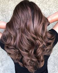 To get lea michele's hairstyle, spritz damp hair with texturizing spray, and rough dry under low heat using your hands. 50 Haircuts For Thick Wavy Hair To Shape And Alleviate Your Beautiful Mane
