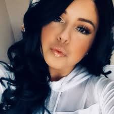 Candace Cabral (@CandaceeXoX)