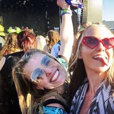 Delaney Gustafson's Instagram, Twitter & Facebook