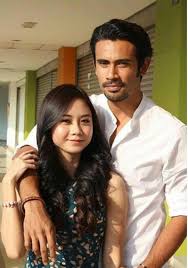 Pelakon popular, remy ishak dikhabarkan bakal melangsungkan pernikahan dengan ezza yusof pada pagi sabtu ini. Rotikaya Secocok Pula Tengok Remy Ishak Dengan Intan Najuwa Ni Facebook