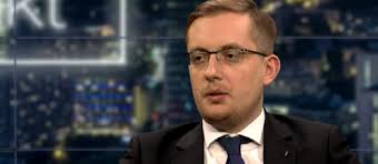 Robert Winnicki o rezolucji PE: "Jeśli polscy parlamentarzyści donoszą na  nasz kraj, to jest to zdrada". NASZ WYWIAD