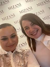 Laura Strother's Instagram, Twitter & Facebook