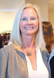 Fashion for a Passion helps Hearts for Hearing