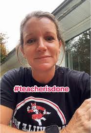 Heather Crone's Instagram, Twitter & Facebook