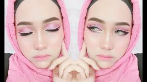 pink doll eyeshadow liner makeup
