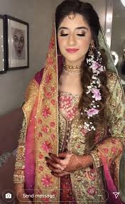 Mehndi Bride Looks Like Farah Talib Aziz Bridal Simple Mehndi Dresses Mehndi Dress Bride Look