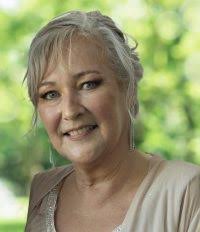 Michèle "Mimi" Ouellette