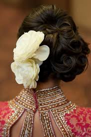 Given here are 50 most popular college girls hairstyles for you to try out. 20 Different Wedding Hairstyles And Floral Jewellery Inspirations