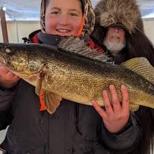 Angler, 13, reels in nearly 10 lb walleye, wins new truck at Minnesota ice  fishing tourney