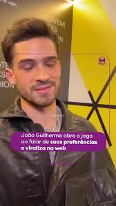 👀💬 O que você achou das escolhas do João Guilherme? Conta pra gente aqui  nos comentários! 👇🔥, O ator tem dado o que falar nas redes e dividido  opiniões com suas declarações recentes! 😅🎬, Reprodução: ...