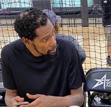 In prezent el evolueaza in nba, ca atacant stanga. How Popular Kevin Durant Hair Styles Are Among Men Human Hair Exim