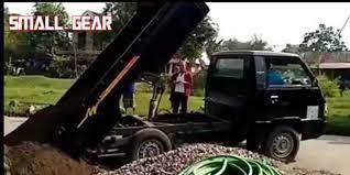 Perubahan bisa dilakukan dari sisi interior saja namun dapat juga dari sisi bagian luarr. Modifikasi L300 Ala Dump Truck Angkut Pasir Jadi Makin Mudah Otosia Com
