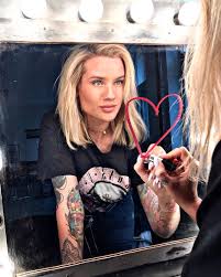 Karolina gilon największa galeria tatuaży męskich damskich dla par. Walentynki To Piekny Dzien Karolina Gilon Official Facebook
