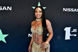 Megan thee stallion stands tall at 5ft 10in. Megan Thee Stallion Responds To Haters Trolling Her Height Still Get Any Man I Want