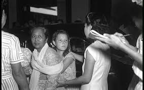 Kabar meninggalnya djaduk disiarkan oleh kakak djaduk, butet kertaradjasa melalui akun instagramnya @masbutet. Nabillahsarkawie On Twitter Natrah Kecewa Sgt Time Tu 1956 Natrah Kahwin Dgn Seorg Askar Masa Tu Dia Berusia 18 Tahun Dan Dia Dikurniakan 10 Org Cahaya Mata 1959 Semua Surat Surat Mansor Adabi