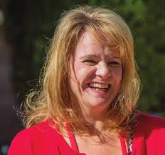 THE COUNTRY'S LARGEST INDEPENDENT BROKER-DEALERS HAVE seen key profit  engines slUMp. EVEN SO, THERE'S A STRONG CASE FOR OP