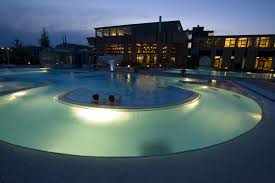 +41 (0)24 424 64 64. Das Thermalzentrum Yverdon Les Bains