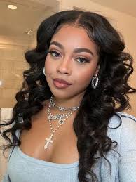 Nuria ha solicitado seguirte aquí y en Ig ✅️ Aceptar ✖️ Rechazar