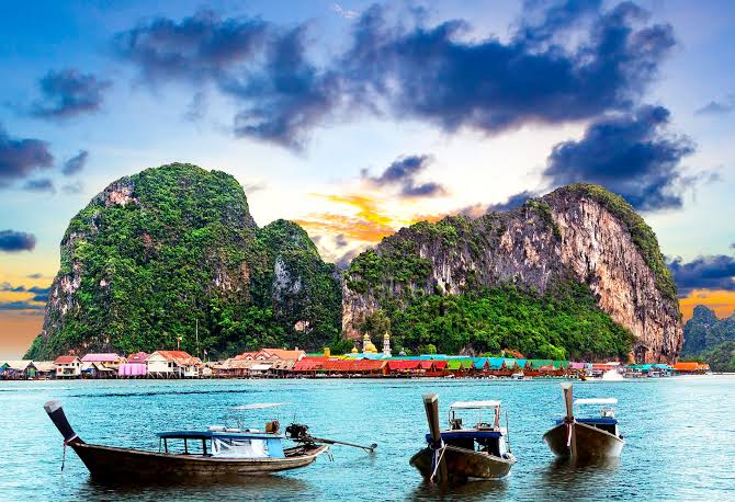 Where to Travel in February: Flight Deals and Dream Destinations
