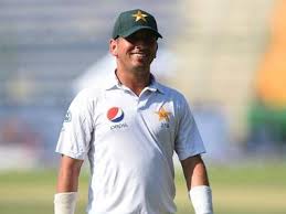 Right now, his 221 test wickets at 30.2. Pakistan S Yasir Shah Suffers Knee Injury Sportstar