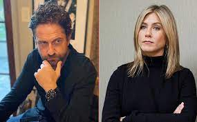 It was an announcement that must have had jennifer aniston fans on the edge of their seats. When Jennifer Aniston Talked To Gerard Butler S Mom While They Were Getting Married