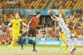 ويواجه منتخب اسبانيا نظيره منتخب السويد يوم اليوم الإثنين ضمن منافسات الجولة الأولي لدور المجموعات من بطولة كأس الأمم الأوروبية. 1fwkmu0lcnrmfm