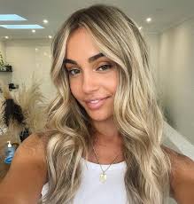 I am in need of a good hairdresser. I moved down here from QLD last may and  haven't had the chance to find one. Any recommendations greatly appreciated 