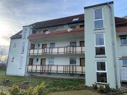 Hier finden sie wohnungen zum mieten vieler immobilienportale und durch die einfache & schnelle. 3 Zimmer Wohnung Zu Vermieten 99090 Erfurt Kuhnhausen In Den Weiden 21a Mapio Net