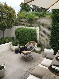Pin On Courtyard And Patio Gardens