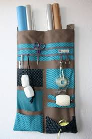 Pin Von Christine Bieber Auf Bastelarbeiten In 2020 Geschenkpapier Organizer Geschenkpapier Aufbewahrung Geschenkpapier