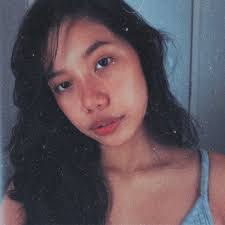 Francesca Reyes's Instagram, Twitter & Facebook