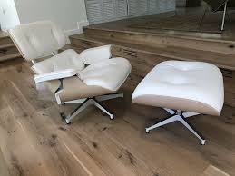As early as 1950, charles and ray eames presented a series of bases that enabled various sitting positions. Herman Miller Eames Lounge Chair Ottoman White Sold At Auction On 1st August Bidsquare