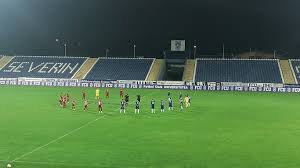 In 1991, promptly after the cs universitatea craiova sports club dissolved its. Fc U Craiova Juego Rapido Ahora Voicu Comete Un Error Como Aficionado Y BÄlan Vuelve A Marcar Iensi No Tiene Toalla Porque La Tiraria Al Campo