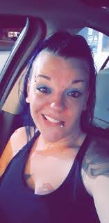 Sheena Collins's Instagram, Twitter & Facebook