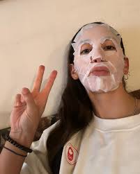 82 flights later. you know where to find me ✨✌🏽🧖🏽‍♀️  🇶🇦🇧🇷🇲🇽🇺🇸🇨🇿🇫🇷🇱🇻🇨🇭🇨🇦🇩🇪🇫🇷🇨🇱 mil gracias 2023 💫🥰