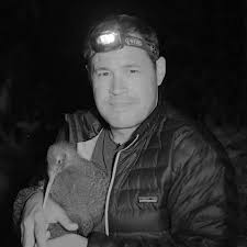 Ahli biologi asal amerika serikat (id); Jeff Corwin Wildcorwin Twitter