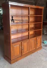 Hal ini disebabkan karena tumbuhan paku. Lemari Kelas Mejasiswa