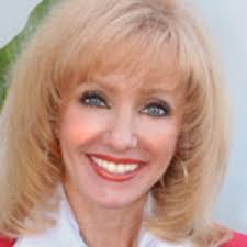 Gina Gresham's Instagram, Twitter & Facebook