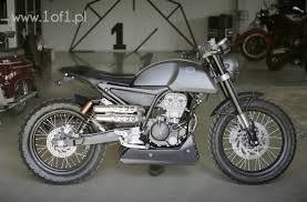 Hps, para a fb mondial, representou o seu regresso ao topo, com a geração hipster, que nasce com a mondial nos anos 40 e voltou recentemente a estar na moda. Pin By Ferdinand Preuss On Mondial Hps 125 Cafe Racer Motorcycle Bike