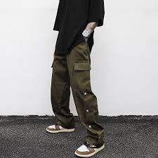 In november 2018, the rapper announced astroworld festival to be held in houston, texas. Travis Scott Fog Vintage Style Snap Button Cargo Pants Fear Of God Nbhd Nike Sb Dunk Men S Fashion Clothes Bottoms On Carousell